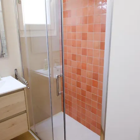 Appartement With Garden And Parking In Sainte-Maxime